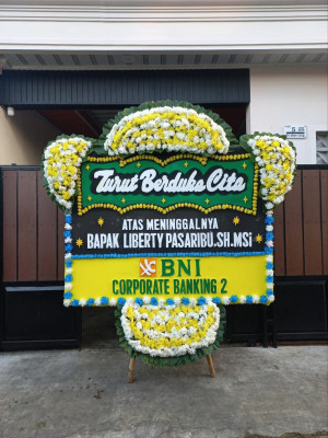 Papan Bunga Duka di Botu